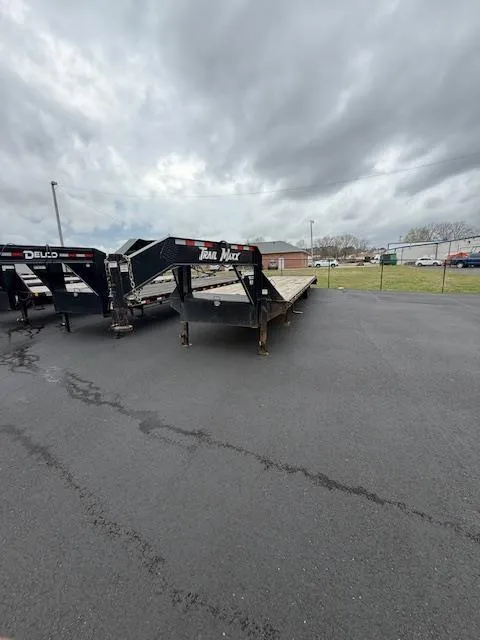 2023 TrailMaxx Gooseneck