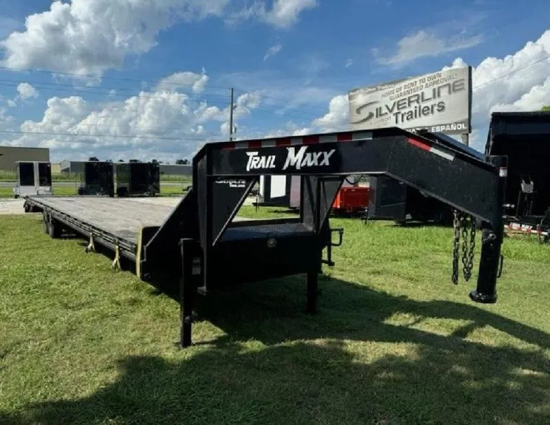 2024 TrailMaxx Gooseneck