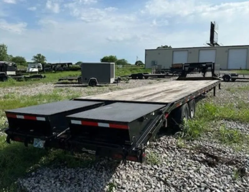 used Equipment / Flatbed Trailers East Texas  for sale, in Milan, TN Thumbnail 2