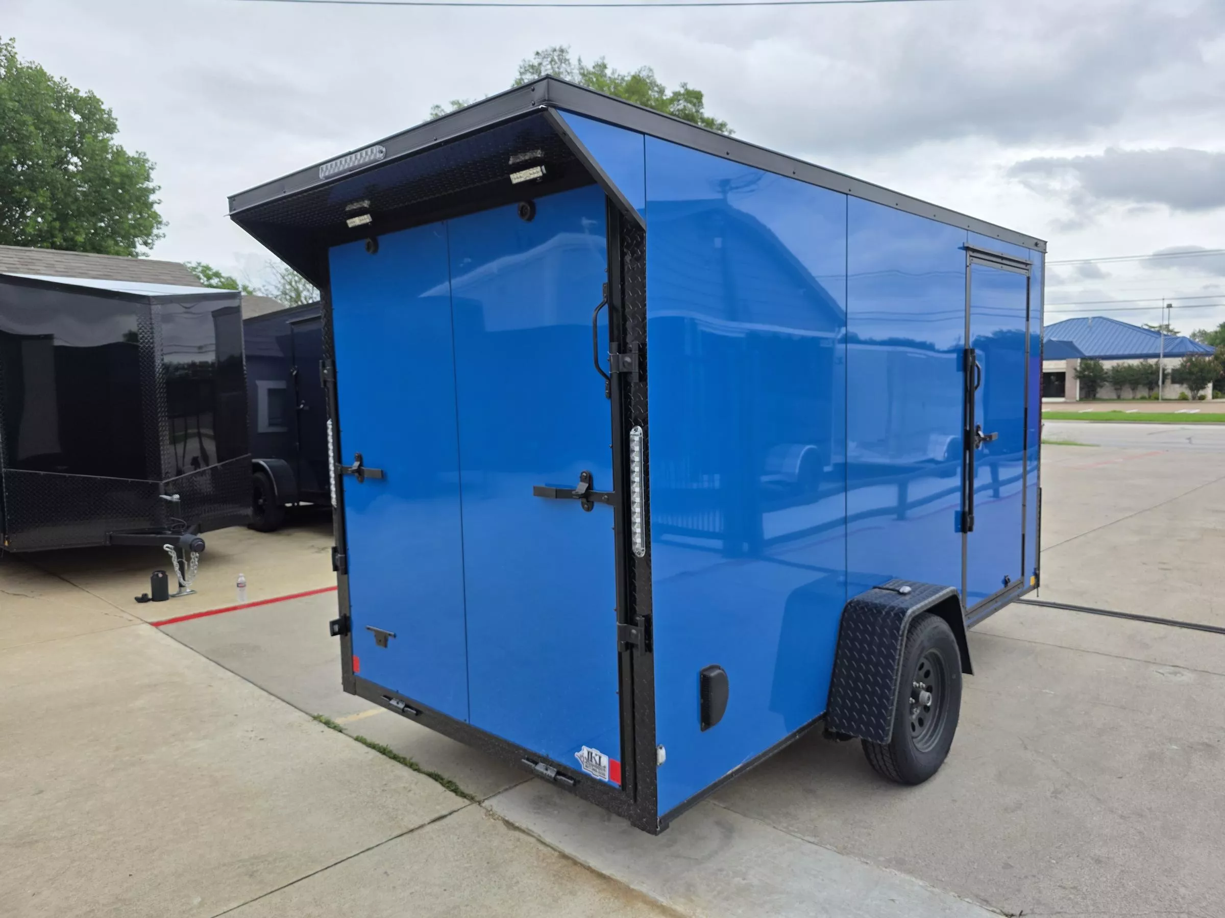 new Cargo (Enclosed) Trailers Triple Trailers  for sale, in Watauga, TX Thumbnail 3