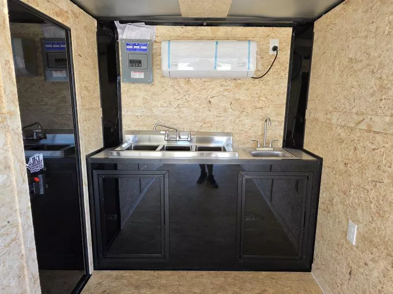 new Cargo (Enclosed) Trailers Triple Trailers  for sale, in Watauga, TX Thumbnail 12