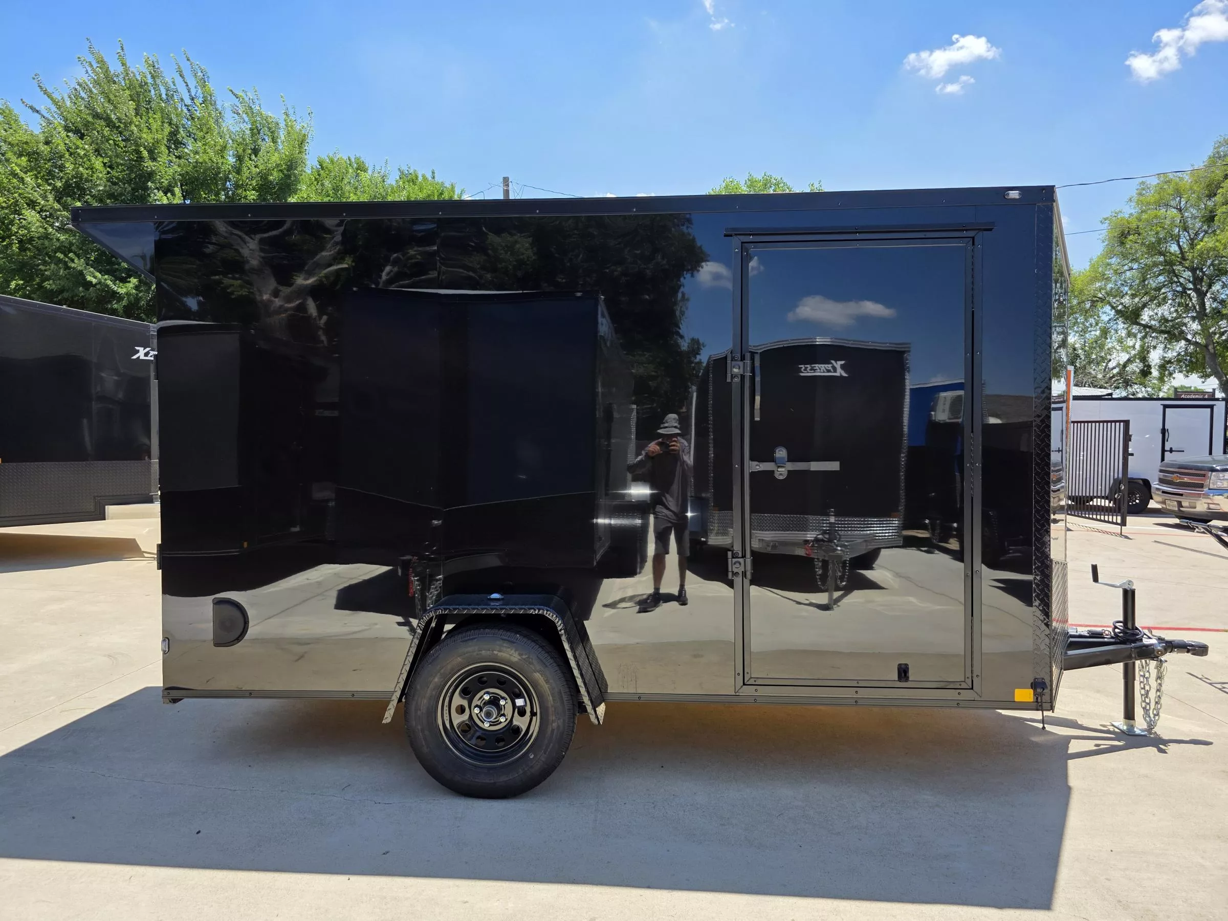 new Cargo (Enclosed) Trailers Triple Trailers  for sale, in Watauga, TX Thumbnail 2