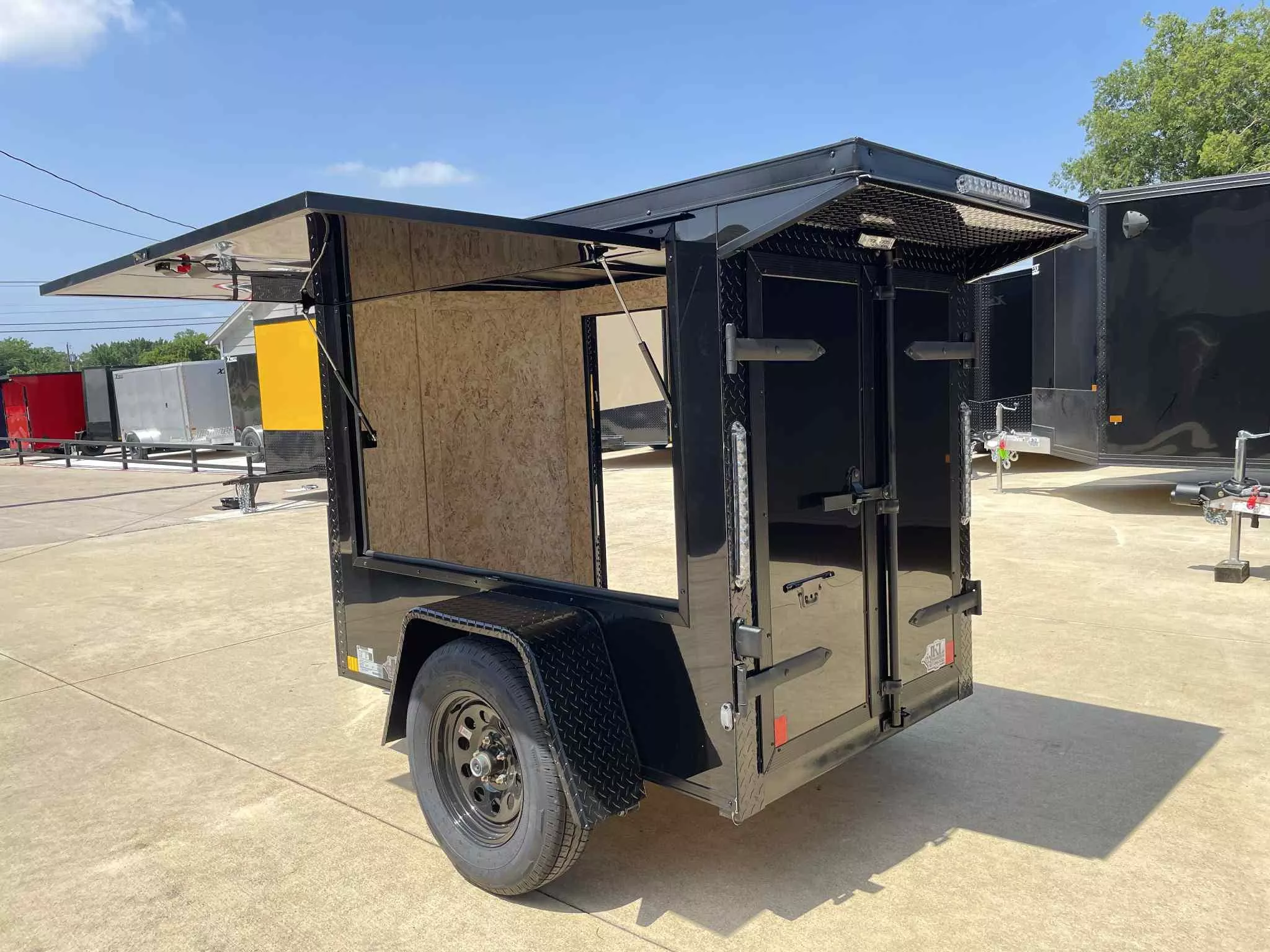new Cargo (Enclosed) Trailers Triple Trailers  for sale, in Watauga, TX Thumbnail 14