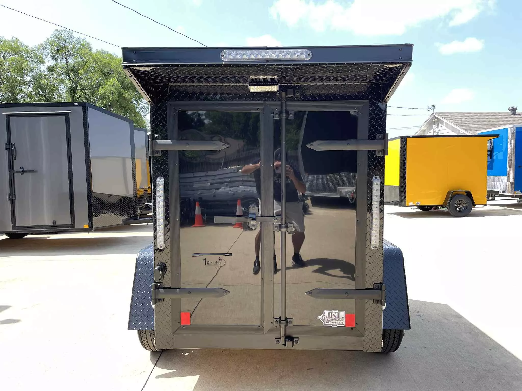 new Cargo (Enclosed) Trailers Triple Trailers  for sale, in Watauga, TX Thumbnail 4