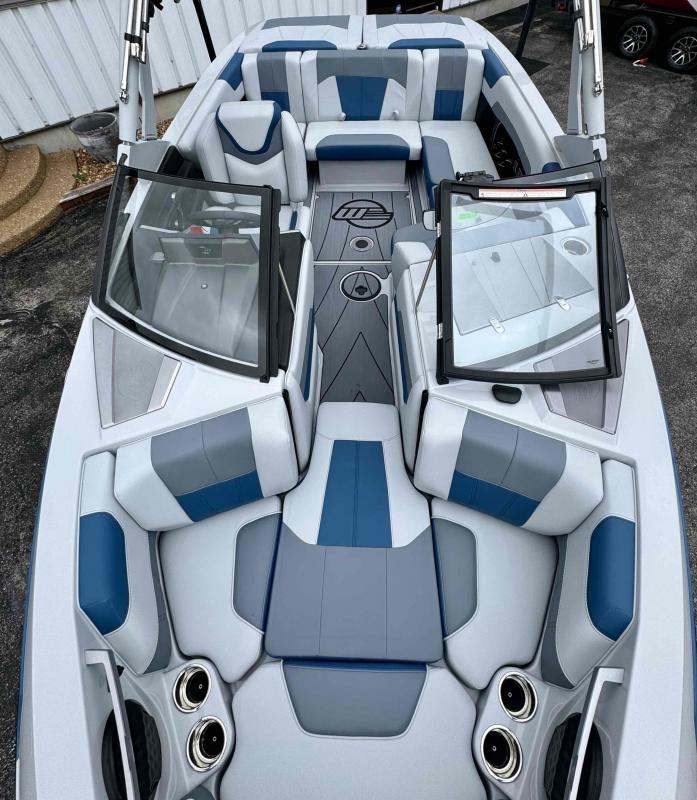 2024 Malibu 20 VTX Graphite & Nassau Blue Malibu and Axis Boats for