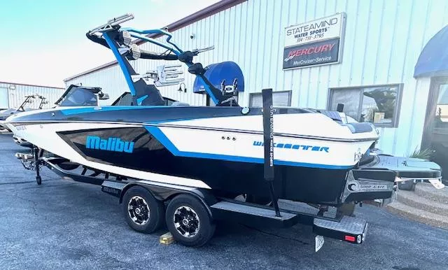2022 Malibu 24MXZ Ski/Wakeboard
