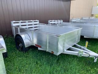 Primo 5 x 8 -18" High Solid Sides Utility Trailer Primo 5 x 8 -18" High Solid Sides Utility Trailer