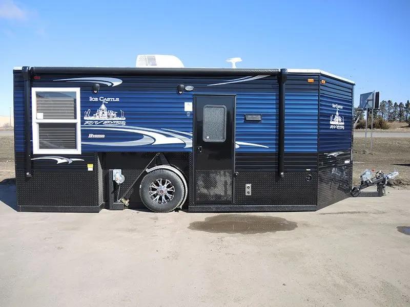 2025 Ice Castle 8' x 17' RV Hybrid 