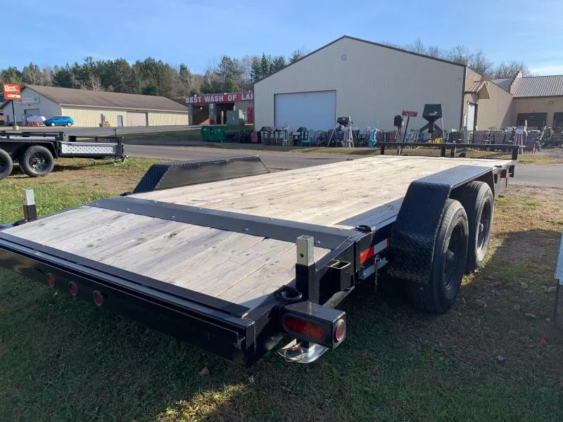 used Equipment / Flatbed Trailers Quality Steel And Aluminum  for sale, in Lakewood, WI Thumbnail 3