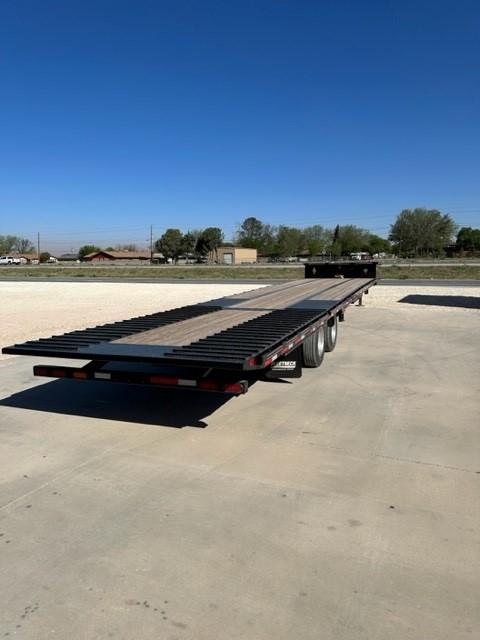 new Equipment / Flatbed Trailers Diamond C Trailers  for sale, in Trenton, TX Thumbnail 4