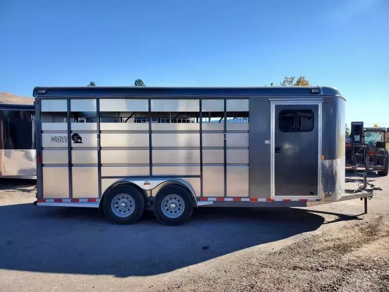 2026 Maverick 4 Horse Trailer QUIXIGwn1og1