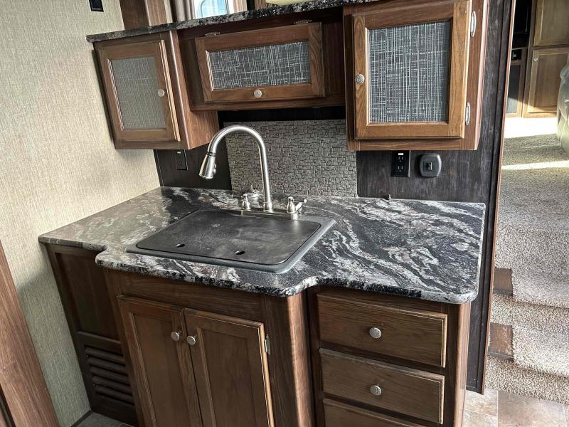 used Fifth Wheel Trailers Keystone RV Sprinter for sale, in Oregon City, OR Thumbnail 19