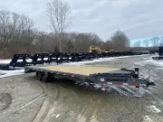 2026 Diamond C DEC 208 102X24 W/Max Ramps 18000Lb GVWR 