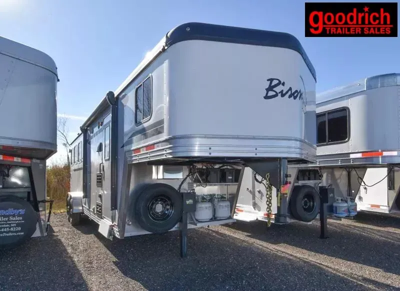 2025 Bison Trailers SILVERADO 7308 Horse Trailer