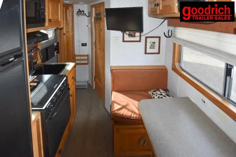 used Horse Trailers Other  for sale, in Elk Mound, WI Thumbnail 3