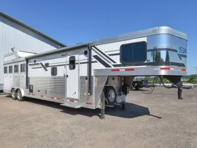 2023 SMC Laramie SL812SRKB