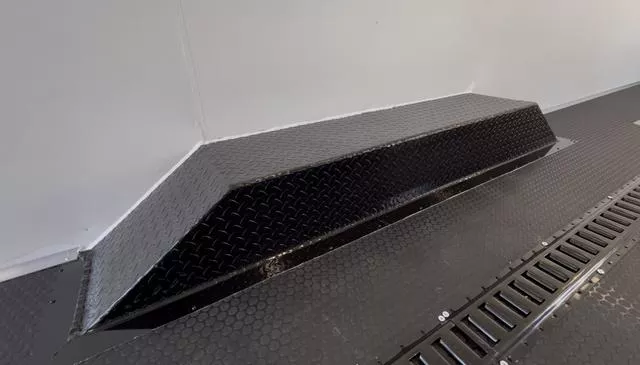 new Cargo (Enclosed) Trailers Other  for sale, in Bloomington, CA Thumbnail 4