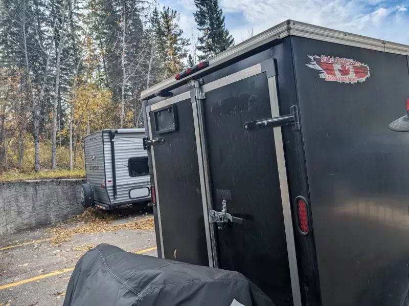 used Cargo (Enclosed) Trailers Royal Cargo Trailers  for sale, in Hinton, AB Thumbnail 3