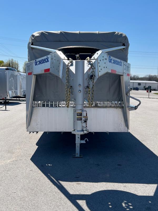 2022 Gooseneck 24' Stock / Stock Combo Trailer Hayes Trailer Sales