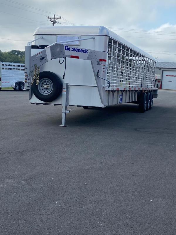 2021 Gooseneck 32' Aluminum Livestock Trailer 2021 Gooseneck 32' Aluminum Livestock Trailer