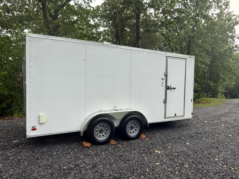 7x16 white v-nose enclosed trailer