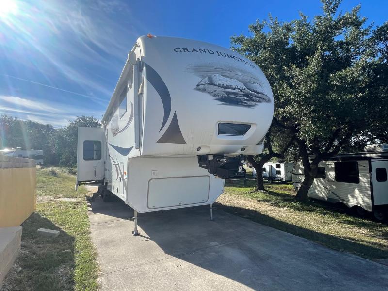 2010 Dutchmen Mfg Grand Junction 355RL Fifth Wheel Campers RV 2010 Dutchmen Mfg Grand Junction 355RL Fifth Wheel Campers RV