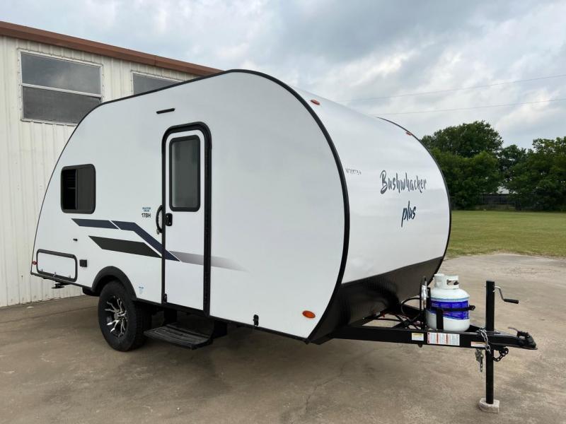 2022 Braxton Creek Bushwhacker Plus 17 BH Travel Trailer RV 2022 Braxton Creek Bushwhacker Plus 17 BH Travel Trailer RV