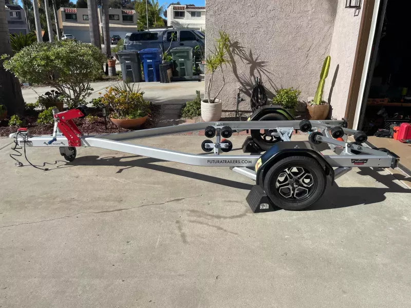 2022 Futura Trailers S375 Beach Pro Watercraft Trailers