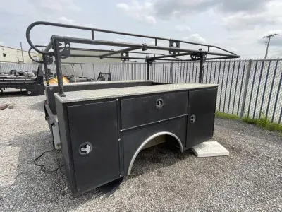 CM Truck Beds CMA 98/94WSSG2 PATRIOT LINED USED