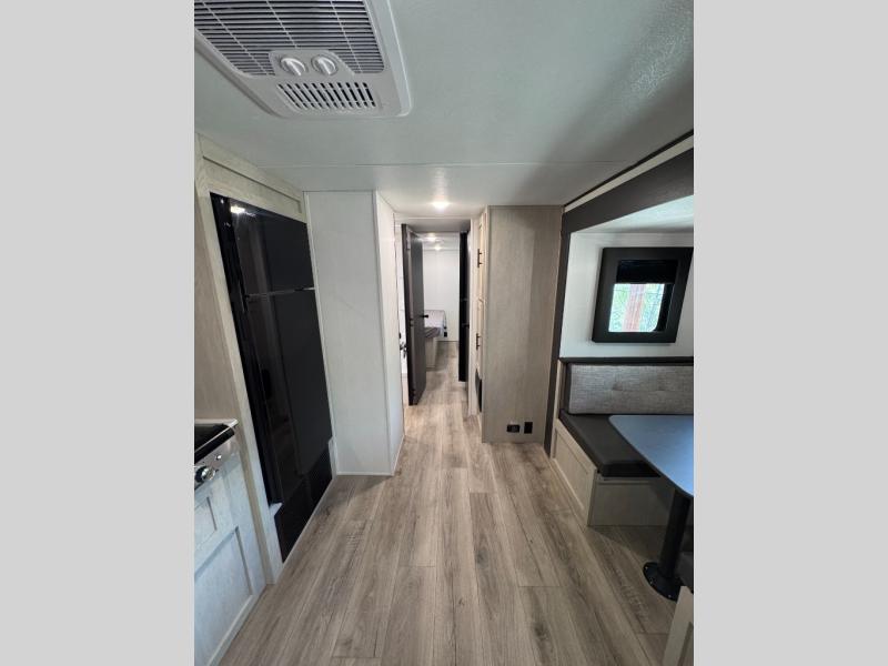 new Travel Trailers Forest River Shasta for sale, in Breckenridge, TX Thumbnail 11