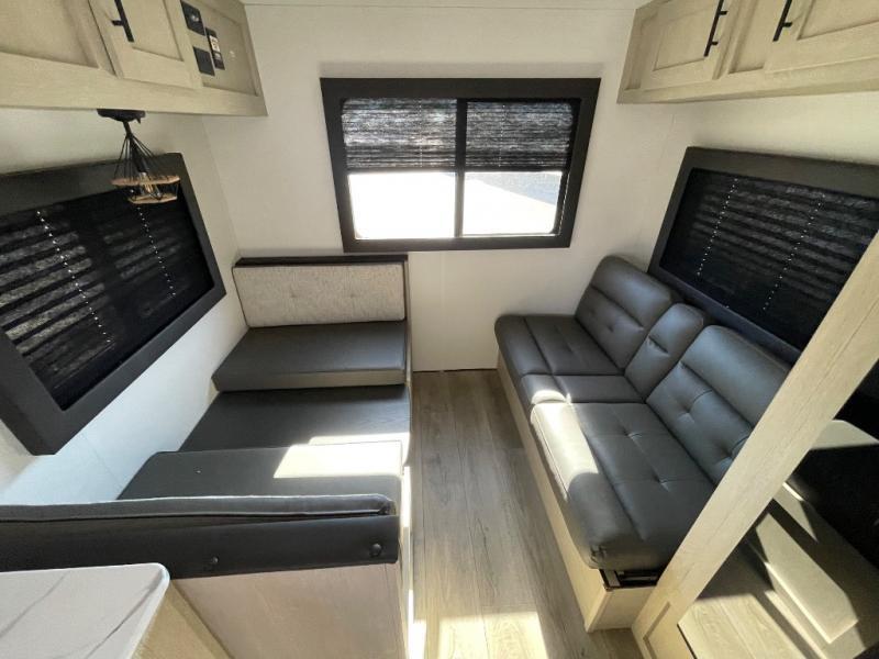 new Travel Trailers Shasta i-5 Edition for sale, in Breckenridge, TX Thumbnail 16