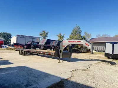 2026 MAXX-D Trailers YHX 40' X 102" 40k GVWR Engineered Gooseneck Deckover W/Hydraulic Dovetail