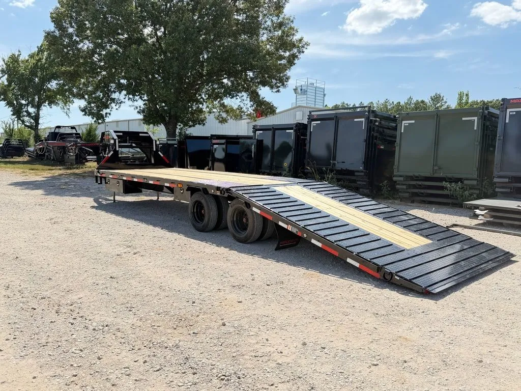 new Equipment / Flatbed Trailers MAXX-D  for sale, in Wills Point, TX image-0