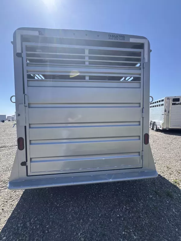 new Horse Trailers GR Trailers  for sale, in Tracy, CA Thumbnail 4