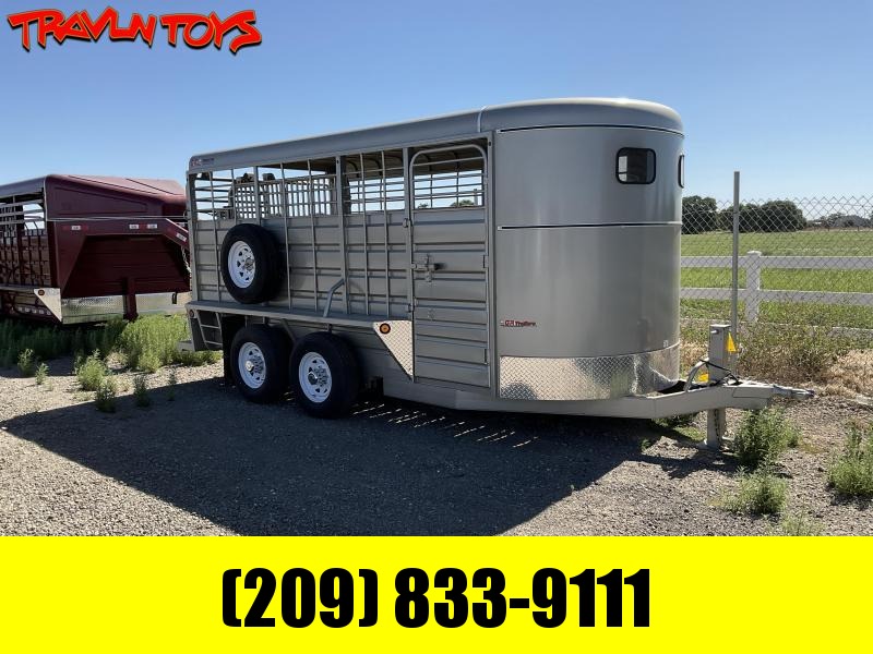 2022 GR Trailers 3HSL-BP Horse Trailer 2022 GR Trailers 3HSL-BP Horse Trailer