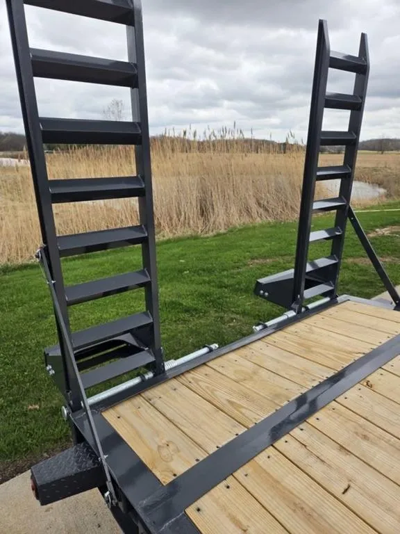 new Equipment / Flatbed Trailers Iron Bull  for sale, in Denmark, WI Thumbnail 7