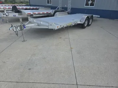 2023 Aluma Tandem Axle Trailers 8220 Tilt 