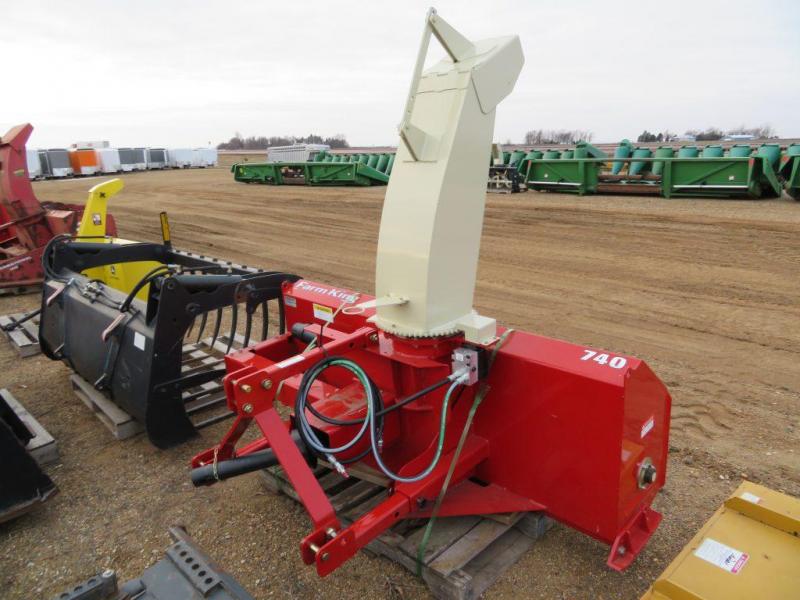 New Farm King 74" 3 Point Snow blower New Farm King 74" 3 Point Snow blower