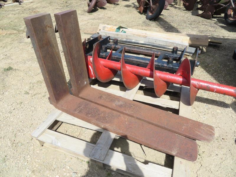 Used Rail-Type Wide Pallet Forks Used Rail-Type Wide Pallet Forks