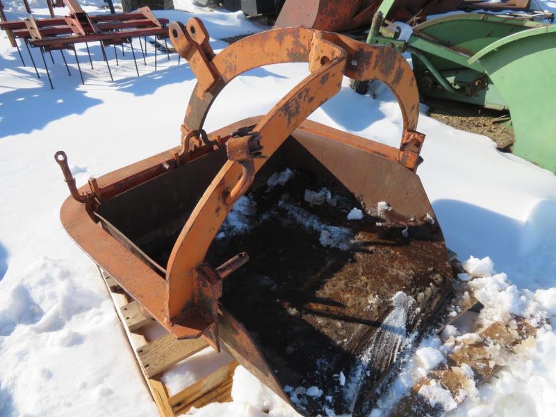 Stockland Hydro-Scoop 3 Point Scoop / Bucket Attachment Stockland Hydro-Scoop 3 Point Scoop / Bucket Attachment