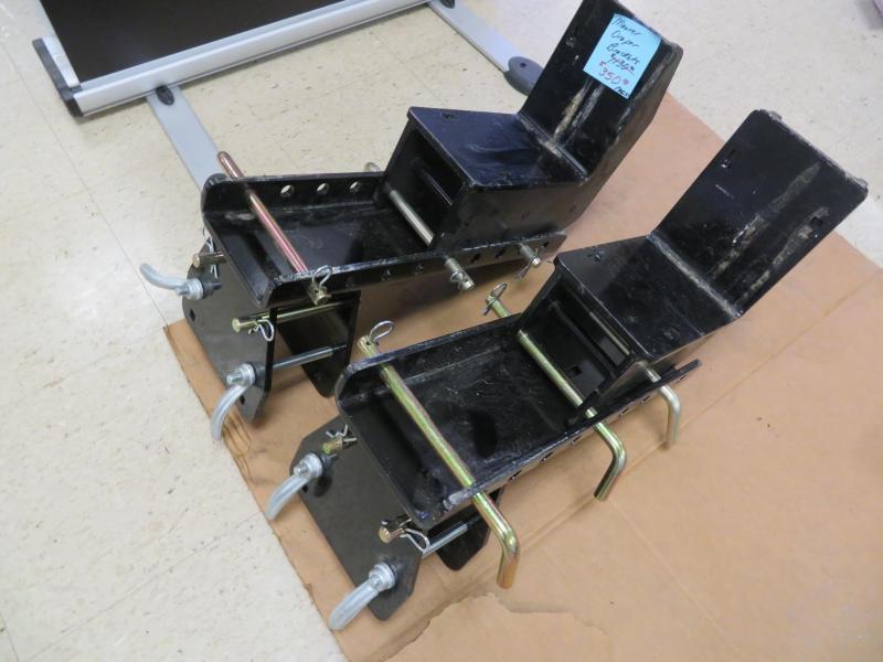 New Maurer Draper Header Trailer Brackets New Maurer Draper Header Trailer Brackets