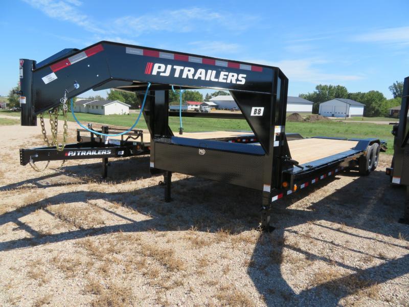 2023 PJ Trailers 28 DriveOver Fender GN Trailer Farm Equipment and