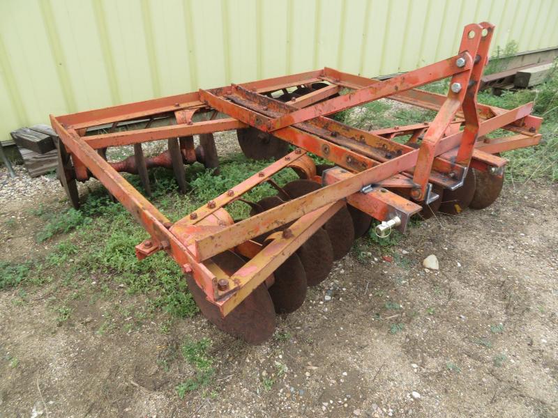 Used Allis Chalmers 6' Tandem Disc - 3 Point Used Allis Chalmers 6' Tandem Disc - 3 Point