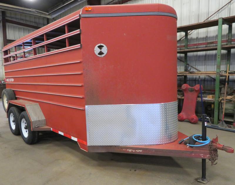 2002 Pacesetter Trailers 6 x 16 Stock Trailer 2002 Pacesetter Trailers 6 x 16 Stock Trailer