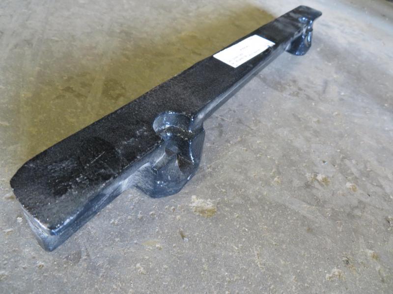 John Deere - Aftermarket 90 Series Cornhead Cast Guides H146158 John Deere - Aftermarket 90 Series Cornhead Cast Guides H146158