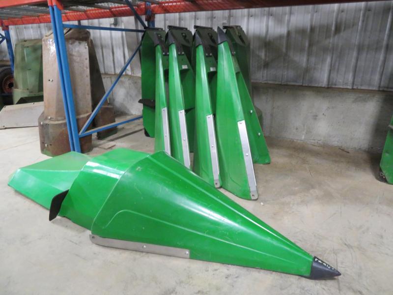 New POLYTIN Snouts for John Deere 643 Cornhead New POLYTIN Snouts for John Deere 643 Cornhead