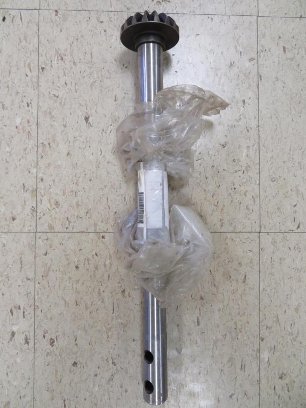 New A&I John Deere - Cornhead Snapping Roll Shaft New A&I John Deere - Cornhead Snapping Roll Shaft