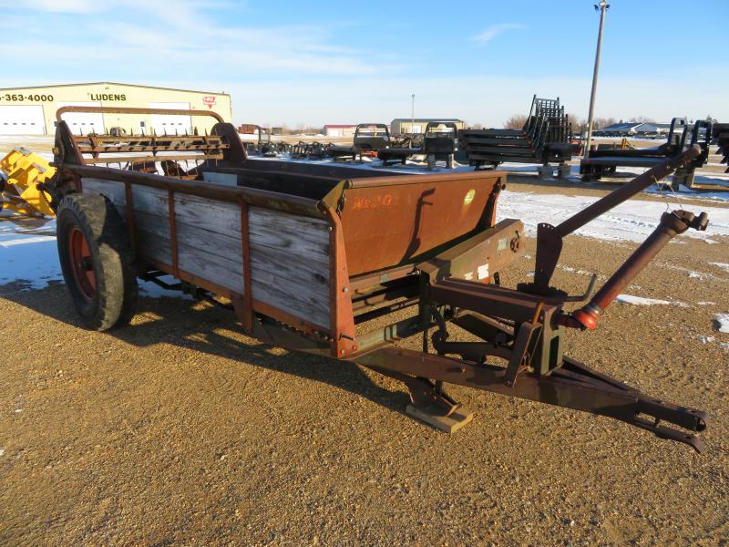 New Idea 201 Manure Spreader Farm Equipment and Trailer dealer in