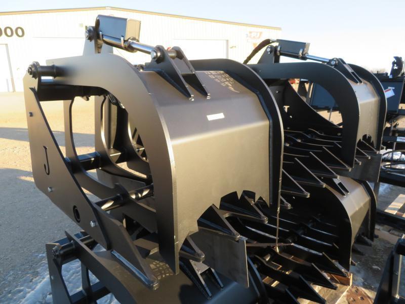 New Jenkins 64" Skid Steer Debris Bucket with Grapple New Jenkins 64" Skid Steer Debris Bucket with Grapple