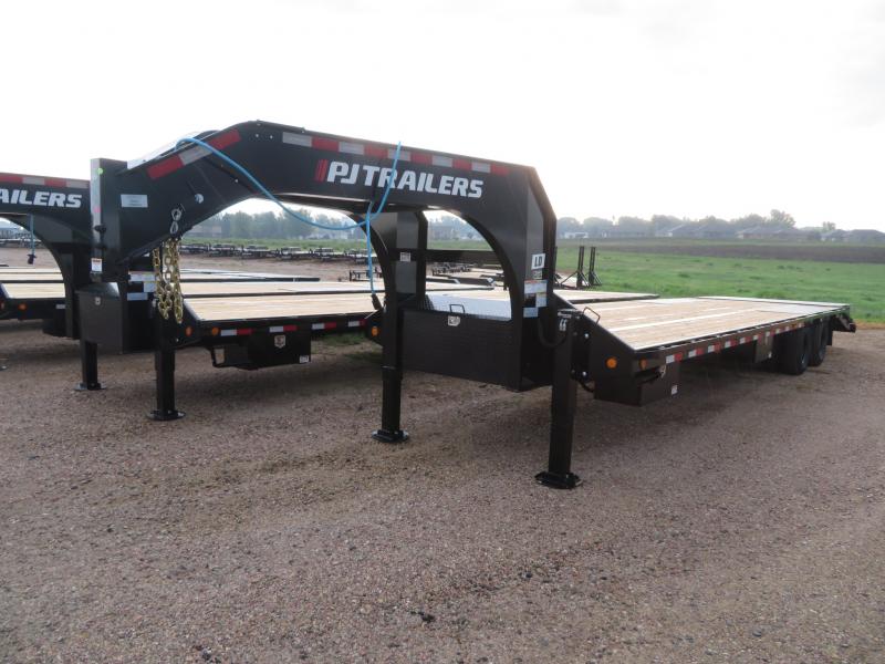 2023 PJ Trailers 32 Low Profile GN Power Tail Trailer 2023 PJ Trailers 32 Low Profile GN Power Tail Trailer